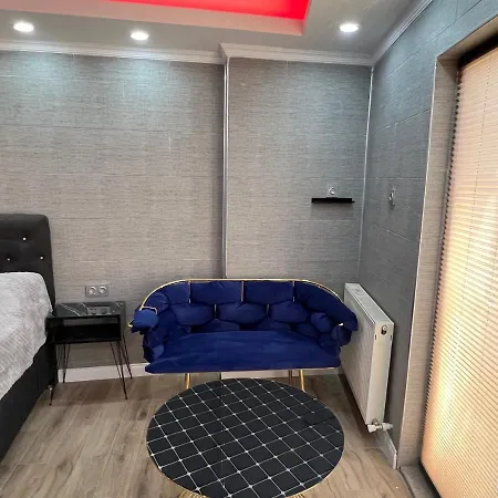 Levent Palace Stdyo Istambul