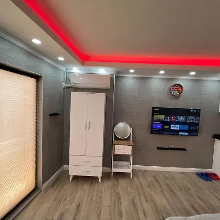 Levent Palace Stdyo Hotel